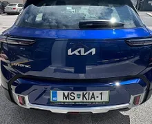 Zunanja slika - KIA Stonic - 1.0 T-GDi LX Life - 4 - Predogledna slika