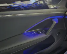 Notranja slika - Volkswagen Tiguan - 2.0 TDI Elegance DSG - LED Plus.alcantara.kamera - 19 - Predogledna slika