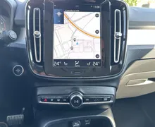 Notranja slika - Volvo XC40 - B4 P AWD Momentum Pro Avt. - 18 - Predogledna slika