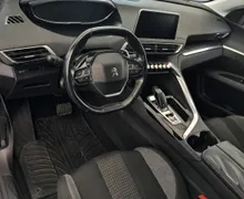 Notranja slika - Peugeot 5008 - 1.6 BlueHDI Avt.-1 LASTNIK-M 2018-7 SEDEŽEV - 8 - Predogledna slika