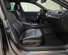 Notranja slika - Škoda Superb - Combi 2.0 TDI L K DSG - Matrix.360kam.usnje.Canton - 17 - Predogledna slika
