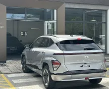 Zunanja slika - Hyundai Kona - EV 65kWh Premium°°Winter°°topl.črp°°ambient - 3 - Predogledna slika