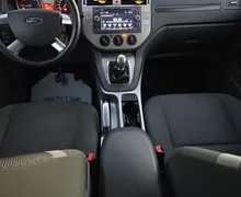 Zunanja slika - Ford Kuga - 2.0 TDCI 103kW DPF 4x2 Titanium - 9 - Predogledna slika