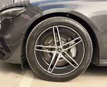 Zunanja slika - Mercedes-Benz E-Razred - E 220d T AMG Line Avt. - 4 - Predogledna slika