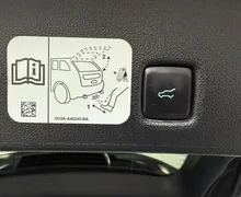 Notranja slika - Ford Kuga - 2.5 Duratec PHEV ST-Line X.NEMŠKI+4ALU.ACC.KAMERA - 10 - Predogledna slika