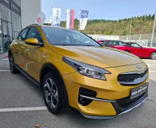 Zunanja slika - KIA XCeed - 1.0 T-GDi - SLOVENSKI - POTRJENA SERVISNA KNJIGA - 4 - Predogledna slika