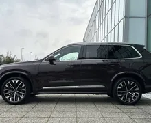 Notranja slika - Volvo XC90 - B5 P Ultra Bright 7s AT AWD 3 leta gar. + 3 ser - 8 - Predogledna slika