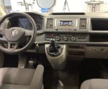 Zunanja slika - VW Caravelle - T6  2.0TDI 4MOTION KLIMA KLJUKA 7 SEDEŽEV - 4 - Predogledna slika
