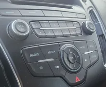 Zunanja slika - Ford Focus - Sport 1.5 TDCi KLIMA-PDC-MULTIFUKCIJA-2.LASTNIK - 15 - Predogledna slika