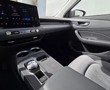 Zunanja slika - MG MGS5 EV - Comfort 49kWh - 7 let tovarniške garancije - 11 - Predogledna slika