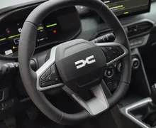 Zunanja slika - Dacia Jogger - Extreme TCe 110 - 11 - Predogledna slika