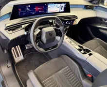 Notranja slika - Peugeot 3008 - GT 1.2 PURETECH 136 HIBRID e-DCT - 22 - Predogledna slika