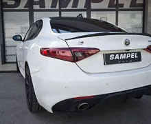 Zunanja slika - Alfa Romeo Giulia - 2.2 AT8 Q4 Veloce - AKT. TEMPOMAT - GRETJE VOLANA - 4 - Predogledna slika