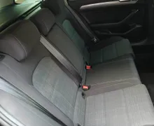Notranja slika - Volkswagen Passat - Variant 2,0 TDI BMT SCR Business DSG - 8 - Predogledna slika