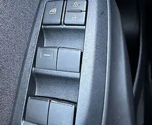 Zunanja slika - Toyota Yaris Cross - 1.5 VVT-i hibrid-KAMERA-KEYLESS-17COL-ACC-LINE ASS - 14 - Predogledna slika