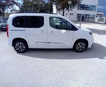 Zunanja slika - Toyota Proace - City Verso 1.5 D-4D S S Family 96kW - 3 - Predogledna slika