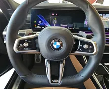 Zunanja slika - BMW Serija 7 - : 740d xDrive-HYBRID-BOGATA OPREMA - 11 - Predogledna slika