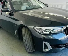 Zunanja slika - BMW Serija 5 - Touring: 530e xDrive Touring Avt.KAMERA.LED.USNJE.NAVI.T - 1 - Predogledna slika