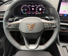 Notranja slika - Cupra Formentor - 1.4 eHybrid DSG-DCC-ACC-Mrtvi kot-360 kamera-Navi. - 8 - Predogledna slika