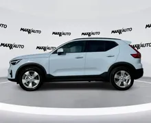 Notranja slika - Volvo XC40 - B3 P Core Avt. - 8 - Predogledna slika