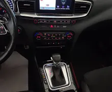 Zunanja slika - KIA Ceed - 1.6 T-GDI LX GT LED DCT GR.SED 1.LASTNIK - 14 - Predogledna slika