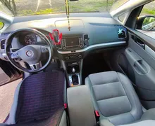 Notranja slika - VW Sharan - 2,0 TDI BlueMotion Technology Highline DSG - 11 - Predogledna slika