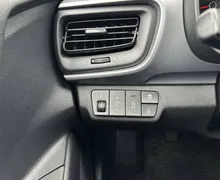 Notranja slika - KIA Stonic - 1.2 DPI LX Fun ISG - 15 - Predogledna slika
