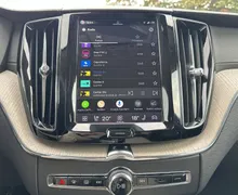 Notranja slika - Volvo XC60 - B5D AWD Inscription Avt. - 16 - Predogledna slika