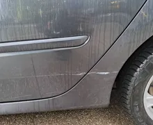 Zunanja slika - Renault Laguna - Dynamique dCi 150 - 14 - Predogledna slika