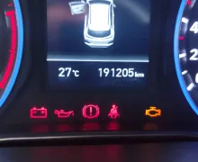 Notranja slika - Hyundai Kona - 1.6 / CRDi - 19 - Predogledna slika
