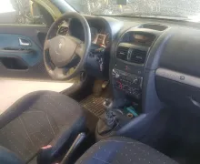 Zunanja slika - Renault Clio - 1,2 16V Billabong - 8 - Predogledna slika