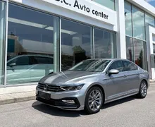 Zunanja slika - VW Passat - 2.0 TDI R-Line 110kW - ODLIČEN - SLOVENSKI - 1 - Predogledna slika