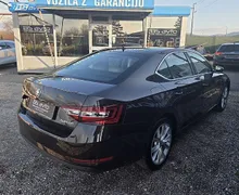 Zunanja slika - Škoda Superb - 2.0 TDI Ambition DSG 110 kW ALU-XENON-GR.SEDEŽEV - 5 - Predogledna slika