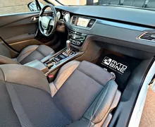 Notranja slika - Peugeot 508 - SW 2.0 BlueHDi GT AVT.-LED-NAVI-PANO-PERLA BELA... - 8 - Predogledna slika