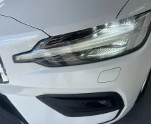Zunanja slika - Volvo V60 - D3 Momentum Pro Avt+4 ALU.USNJE.NAVI.4X4.TOP - 11 - Predogledna slika