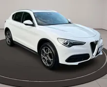 Zunanja slika - Alfa Romeo Stelvio - 2.2D Q4 190KM AVTOMATIK NAVI LED KAMERA 1.lastnik - 2 - Predogledna slika