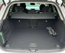 Notranja slika - Volvo XC60 - B5  P  Core AT AWD 3 leta garancije + 3 servisi... - 12 - Predogledna slika
