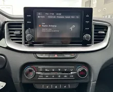 Notranja slika - KIA XCeed - 1.5 T-GDi EX WAY 7DCT - 16 - Predogledna slika