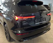 Zunanja slika - Mitsubishi Outlander - Black Edition PHEV 4WD 2.4  Avt. - NA ZALOGI - - 4 - Predogledna slika