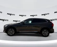 Notranja slika - Volvo XC60 - B5 INSCRIPTION Avt. LED. PANO.. KLJUKA. ACC - 8 - Predogledna slika