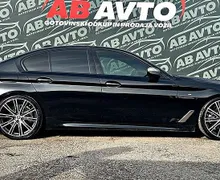 Zunanja slika - BMW Serija 5 - : 520d xDrive Avt. M SPORT+SLO+M550 LOOK+ALU19+LED - 4 - Predogledna slika