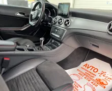 Notranja slika - Mercedes-Benz CLA-Razred - 180-AMG-69.000KM-BI-XENON-KAMERA-NAVI-LED-GRETJE S - 10 - Predogledna slika