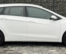 Zunanja slika - Hyundai i30 Wagon - 1.6 CRDI|GR.SED|2CON|TEMPOMAT - 7 - Predogledna slika