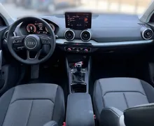 Notranja slika - Audi Q2 - 30 TFSI Advanced - 10 - Predogledna slika
