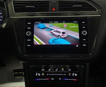 Notranja slika - Volkswagen Tiguan - 2.0 TDI Urban Sport 4Motion DSG - Matrix.kamera.HK - 14 - Predogledna slika
