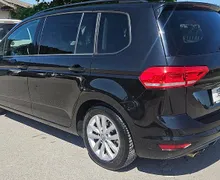 Zunanja slika - VW Touran - 2.0 TDI 150ks DSG °FULL-LED° °NAVIGACIJA° °KAMERA - 5 - Predogledna slika