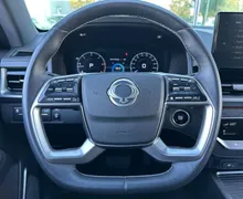 Notranja slika - KG Mobility Rexton - 2.2 XDI LIMITED PLUS  18 . 4x4 A T - 12 - Predogledna slika