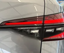 Zunanja slika - Škoda Superb - Combi 2.0 TDI Sportline DSG - PANO - MEMORY-KLJUKA - 5 - Predogledna slika