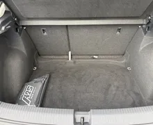 Notranja slika - Volkswagen T-Roc - 1.0 TSI BMT Life-komaj 31.131 KM-1.lastnik-Virtual - 12 - Predogledna slika