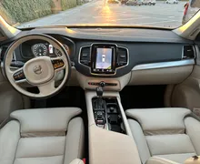 Notranja slika - Volvo XC90 - D4 Momentum Geartronic - 6 - Predogledna slika